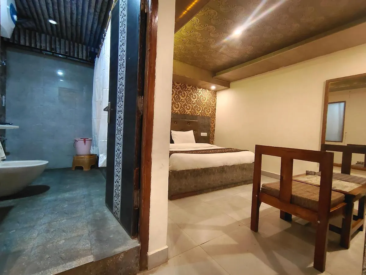 Hotel Magic Stays - Shimla Royale - Free Pickup From Railway Station Shimla