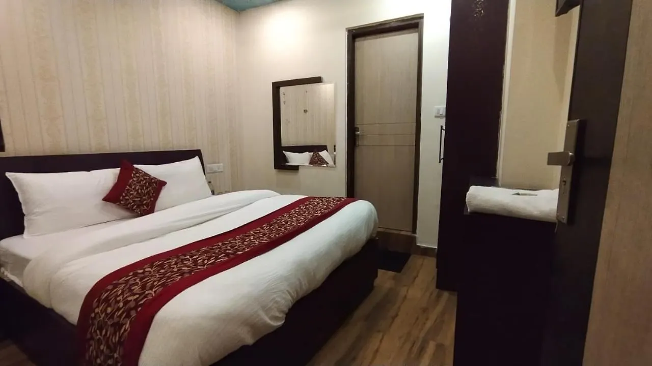 Magic Stays - Shimla Royale - Free Pickup From Railway Station Shimla Hotel